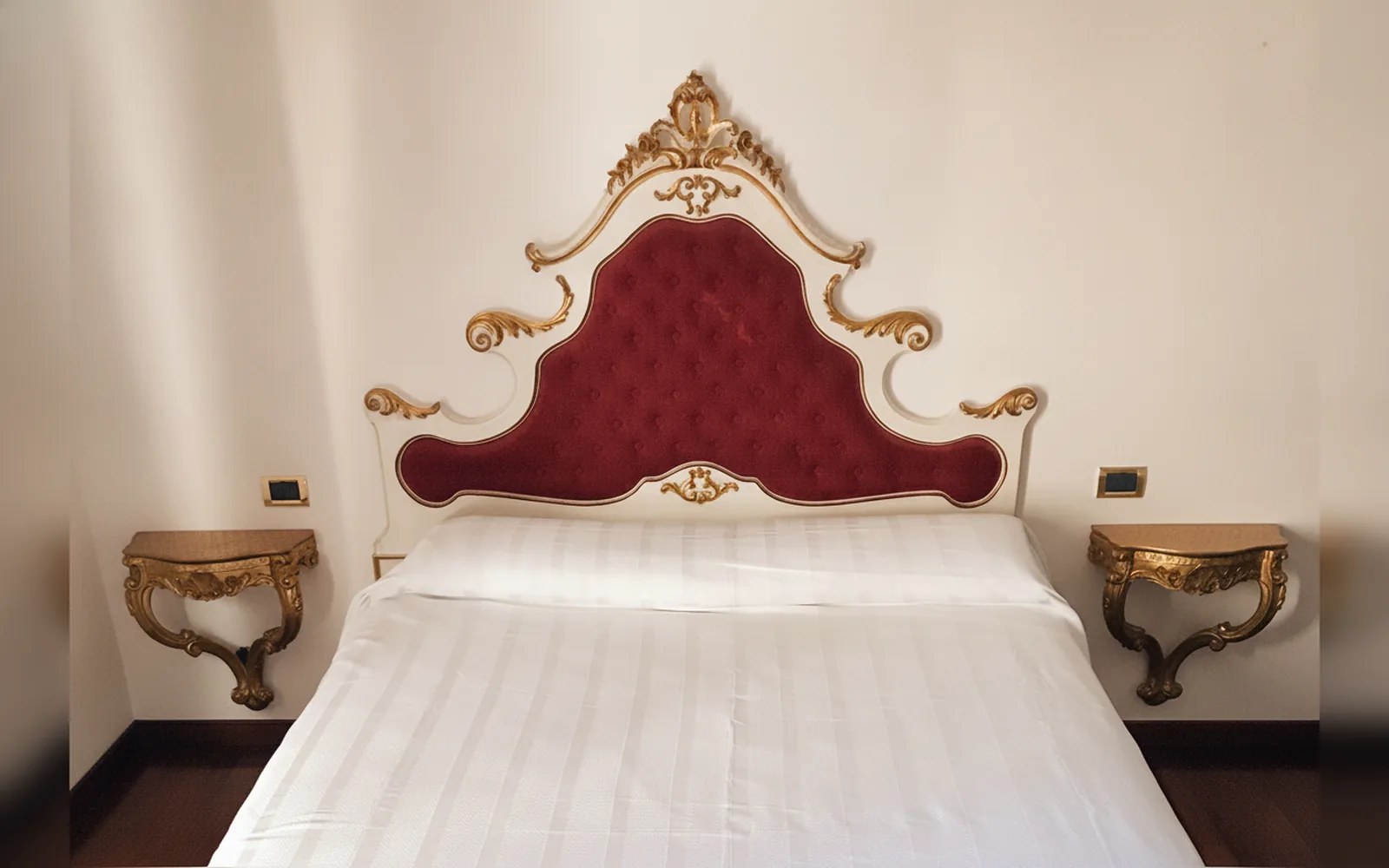 Casa Blanca, struttura a Lido di Fermo (Marche) (foto 14)