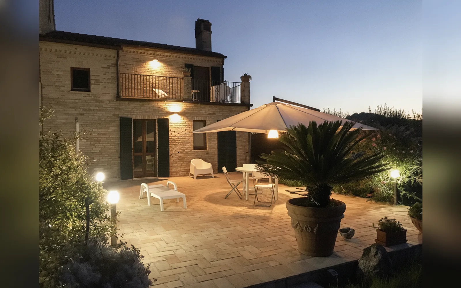 Esterni di Casa Blanca, Lido di Fermo (Marche) (foto 3)